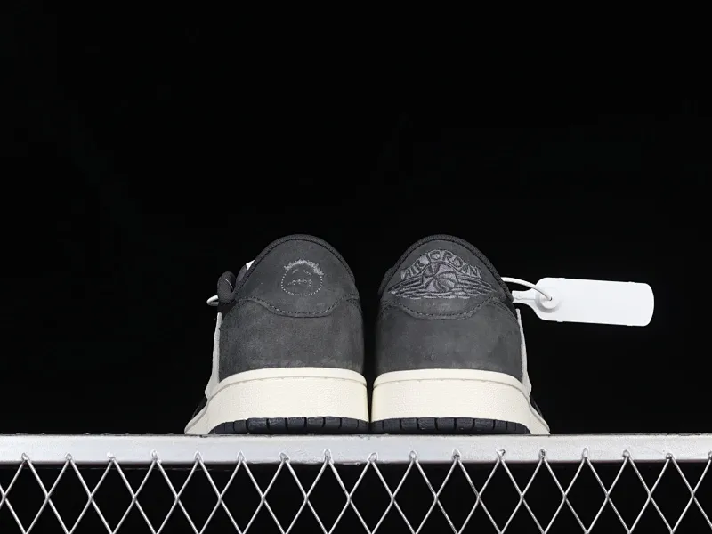 All Categories Air Jordan Jordan Series Basketball Shoes Air Jordan 1 Low Travis Scott x Air Jordan 1 Low "Black Phantom" AJ1 Joe 1 Overhook Black Phantom DM7866-001